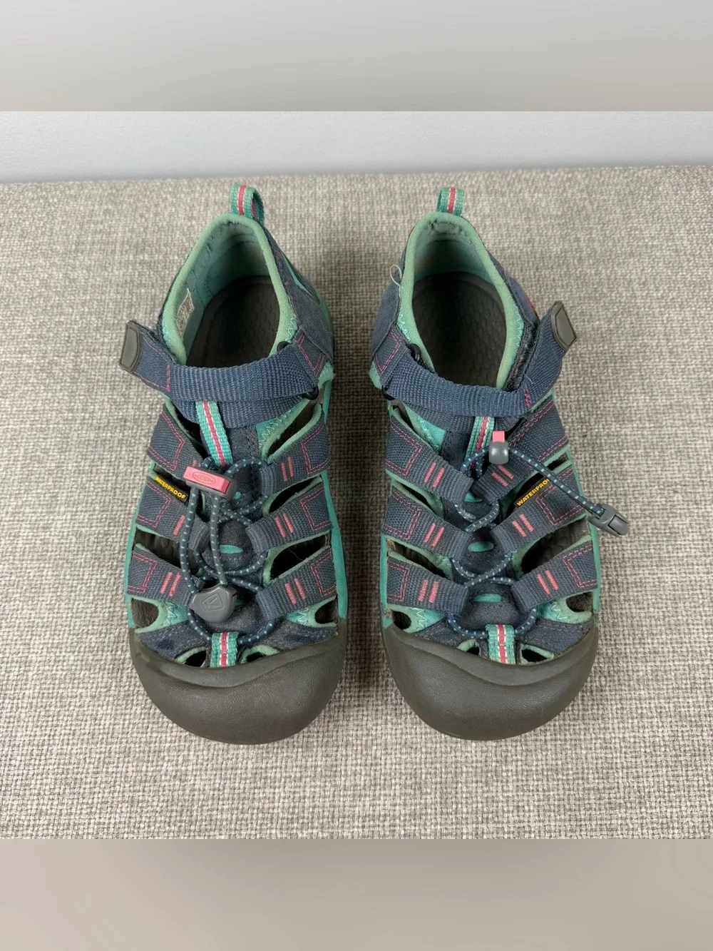 KEEN Girl's Newport H2 Hydro Sandals 1012316 Midnight Navy Baltic Size 3 Hiking
